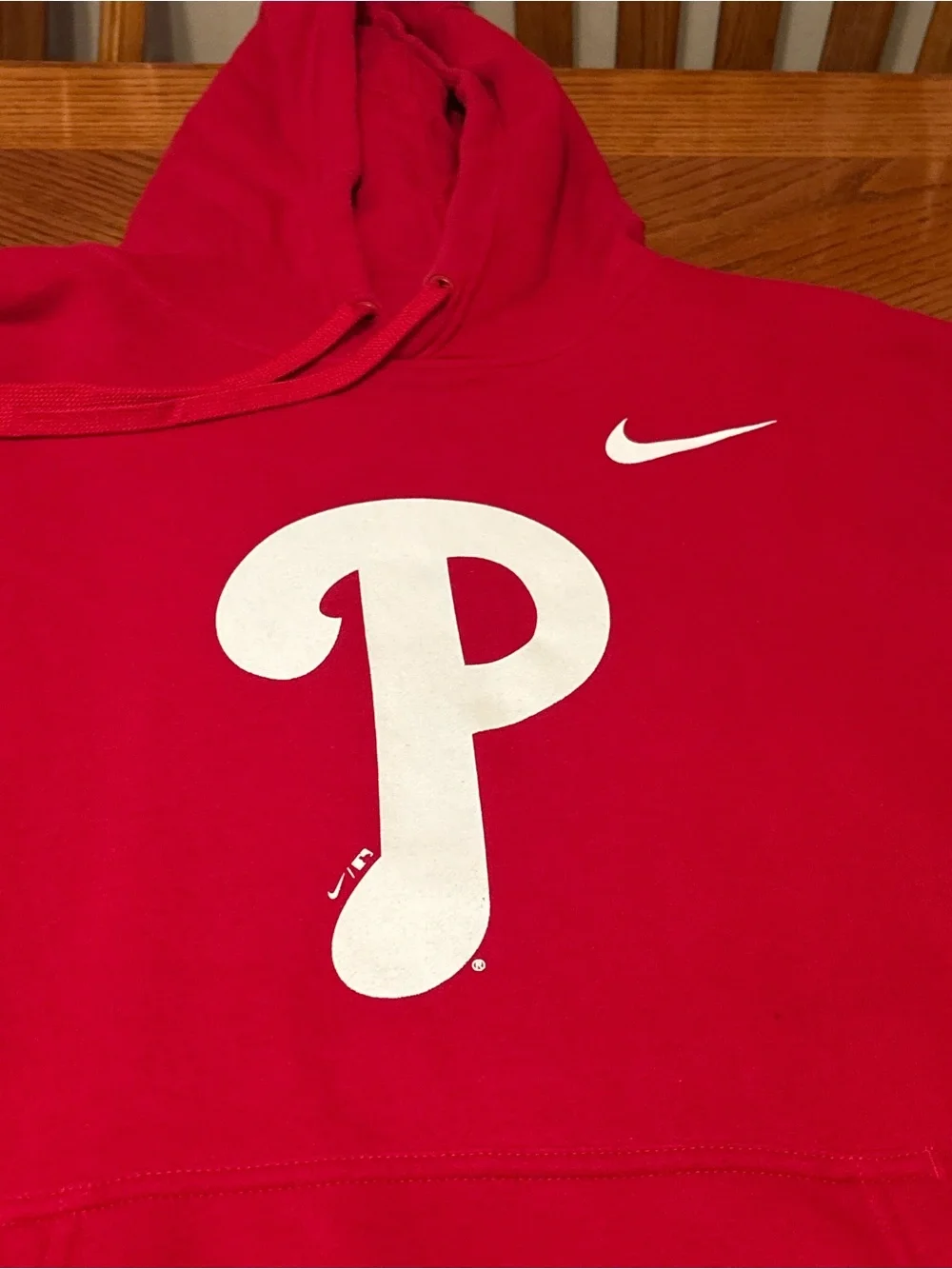 Nike Philadelphia Phillies MLB Red Pullover Hoodie – Men's Size Large (L)